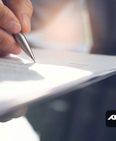 تعلیق قرارداد